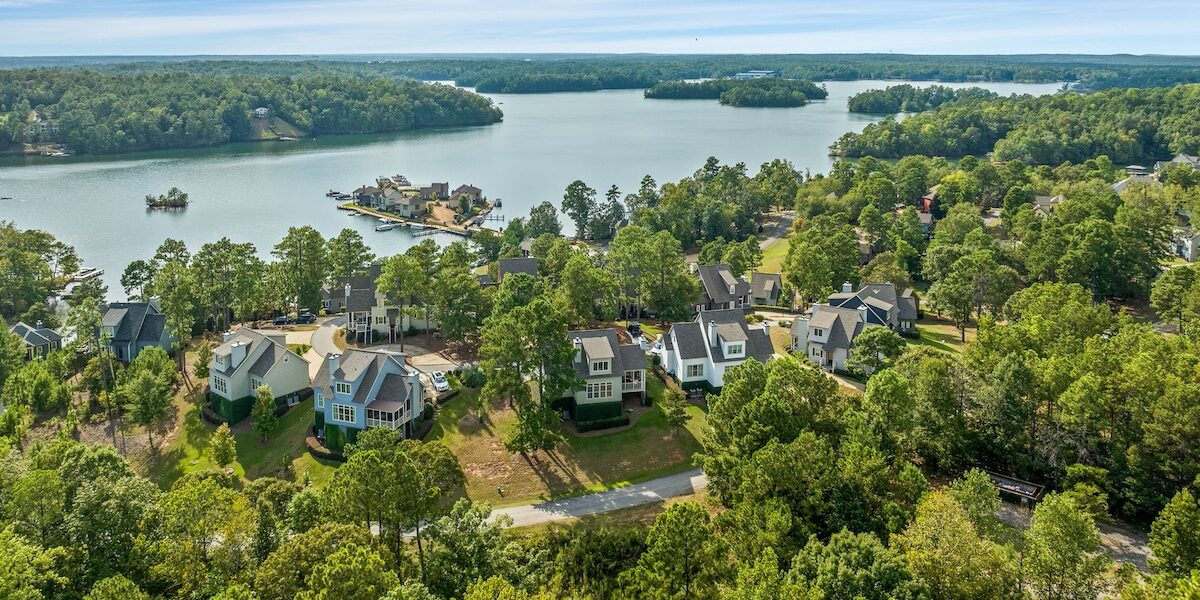 4-web-or-mls-132 Loft Cir-27 Aerial of Lake Martin