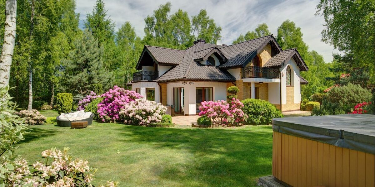 Untitled design – 1 Lake home landscape