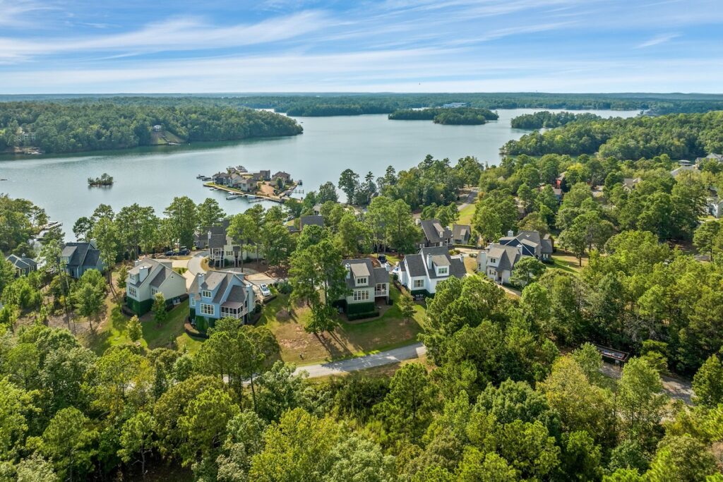 Homes on Lake Martin aerial photo