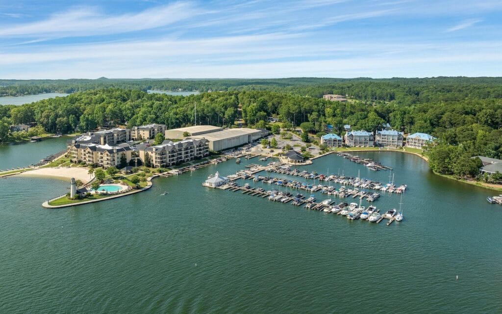 StillWaters Marina and boat slips